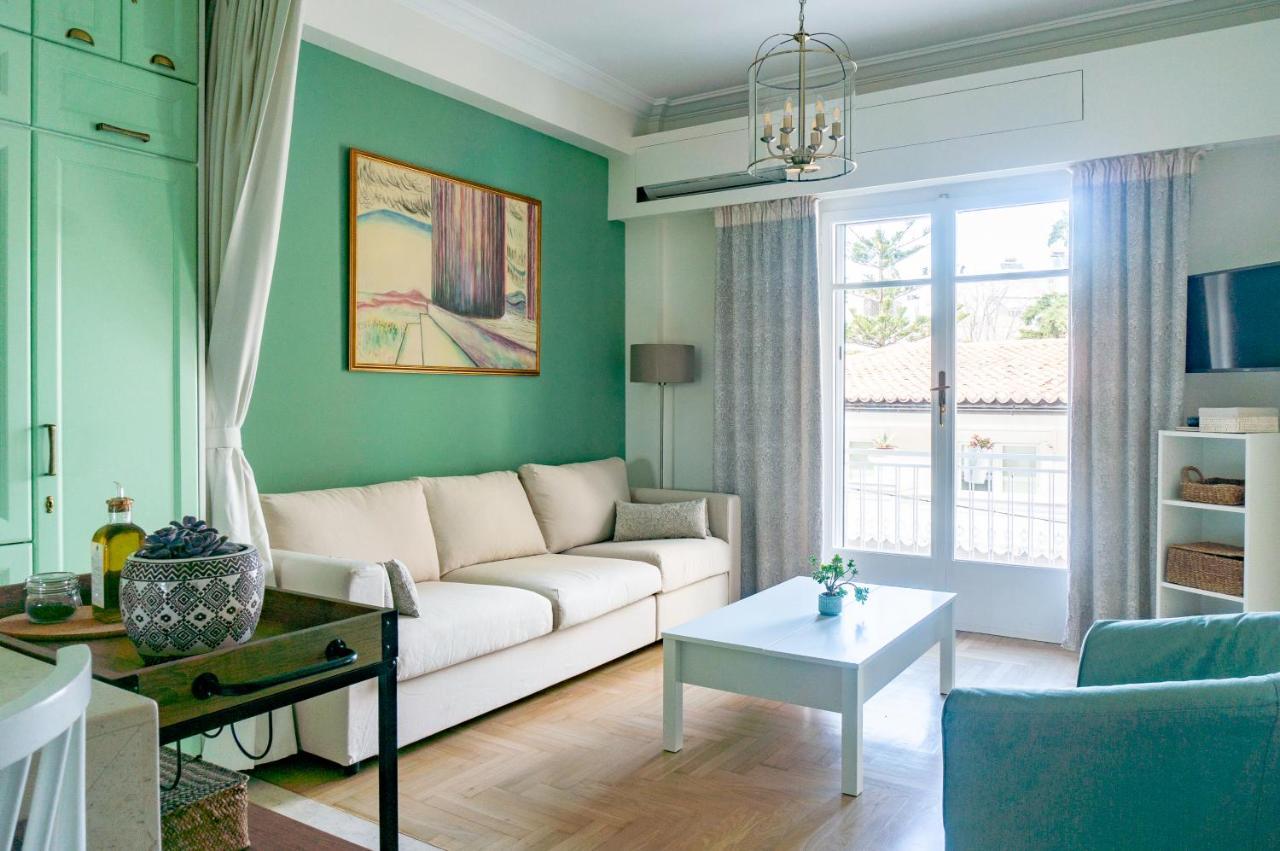 Appartamento Tiffany'S Luxury 2Br With Acropolis View Atene Esterno foto