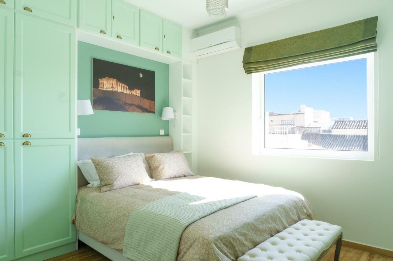 Appartamento Tiffany'S Luxury 2Br With Acropolis View Atene Esterno foto